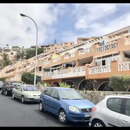 Fantastic Paradise With Wifi Адехе